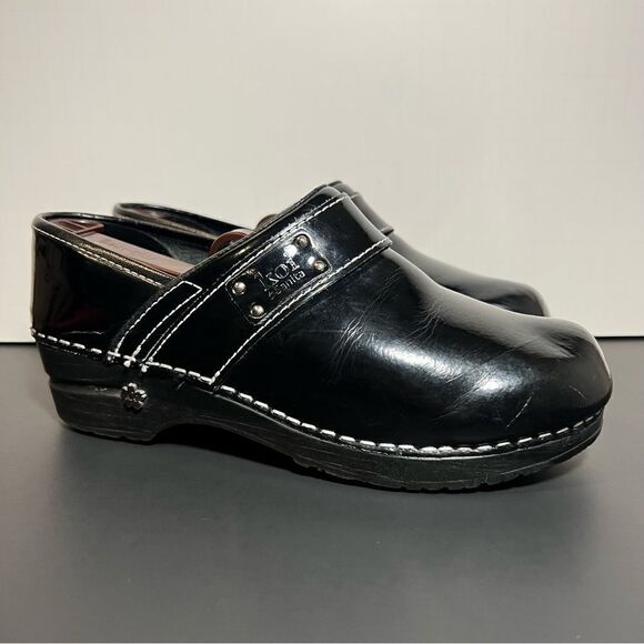Womens KOI by SANITA Black Leather Slip On Clogs / Size 6.5/7 - 37 - Picture 1 of 9